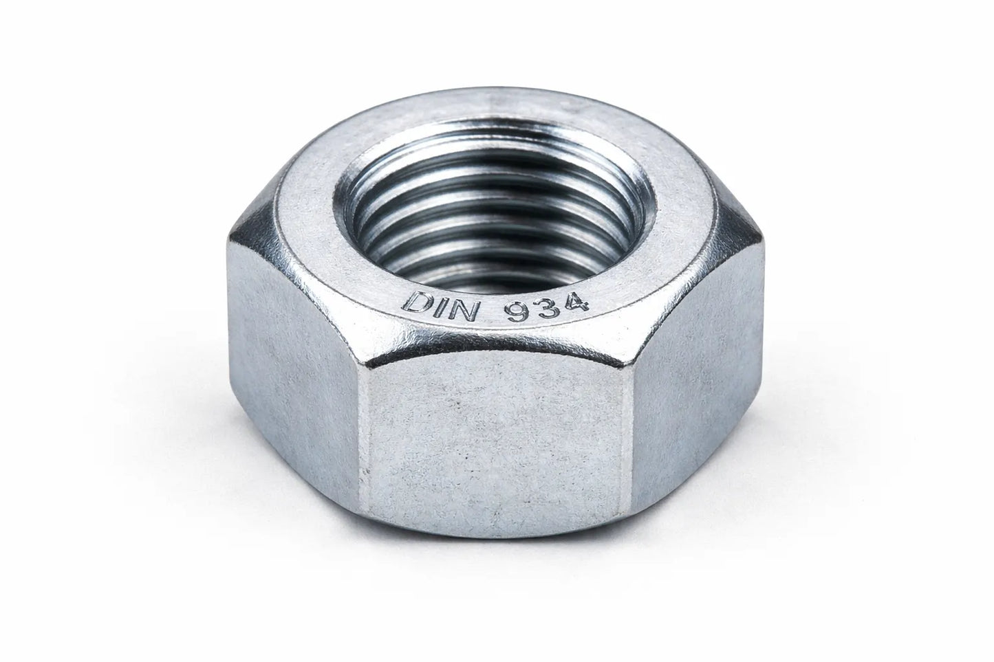 Écrou hexagonal DIN 934